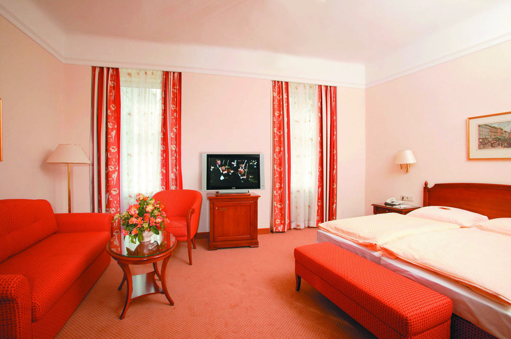 Hotel Stefanie - Vienna'S Oldest Hotel Room photo